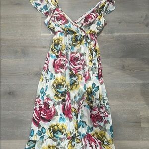 Floral V-Neck Maxi Dress